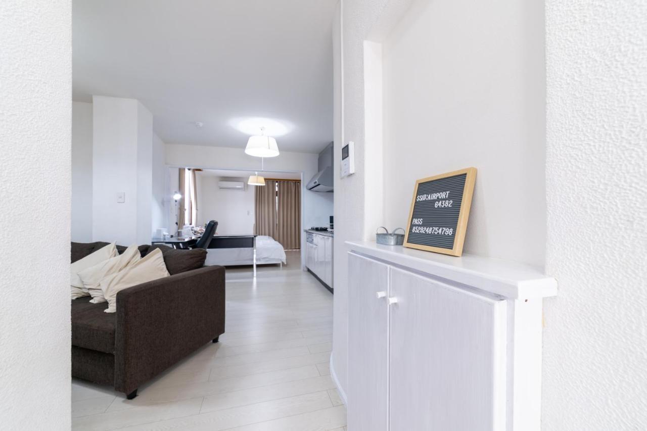 Izumisaki Terrace402 Aparthotel Naha Bagian luar foto
